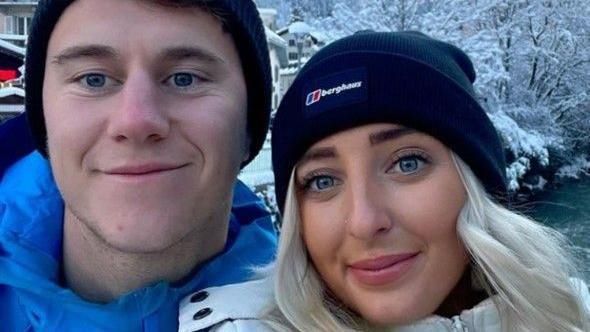 Carmarthenshire A477 crash: inquest opens after deaths of couple - BBC News