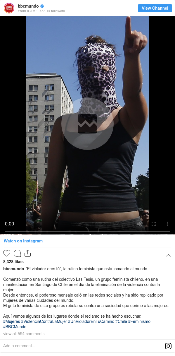 Instagram post de bbcmundo: Comenzó como una rutina del colectivo Las Tesis, un grupo feminista chileno, en una manifestación en Santiago de Chile en el día de la eliminación de la violencia contra la mujer. 
Desde entonces, el poderoso mensaje caló en las redes sociales y ha sido replicado por mujeres de varias ciudades del mundo. 
El grito feminista de este grupo es rebelarse contra una sociedad que oprime a las mujeres.

Aquí vemos algunos de los lugares donde el reclamo se ha hecho escuchar. 
#Mujeres #ViolenciaContraLaMujer #UnVioladorEnTuCamino #Chile #Feminismo #BBCMundo