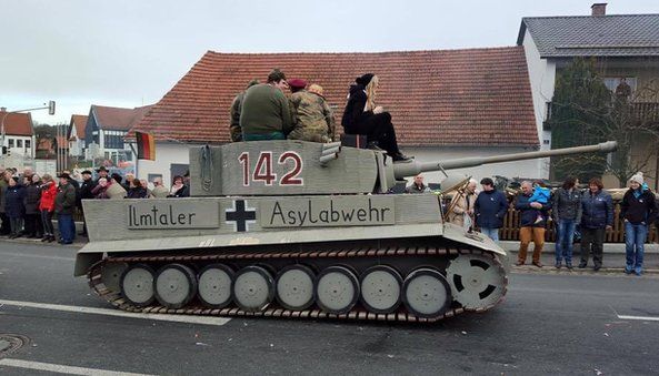 A carnival float depicting a tank at the Bavarian municipality of Steinkirchen.
