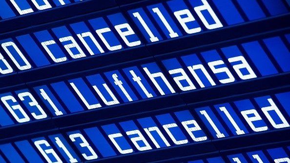 Lufthansa cancelled sign