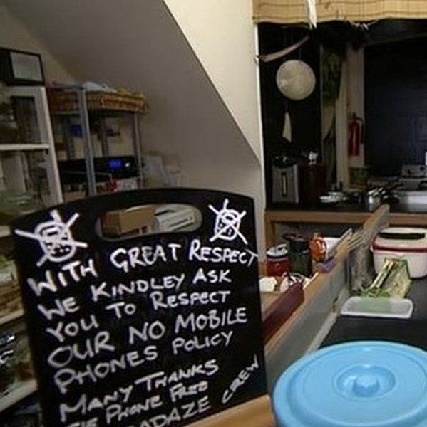 Chef Darren Yates has banned mobile phones in his restaurant