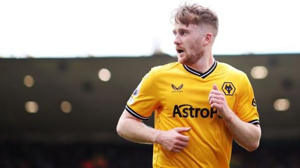 Tommy Doyle: Wolves confirm permanent deal with Man City - BBC Sport