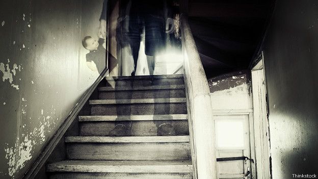 150706131941_ghosts_haunted_house_624x35