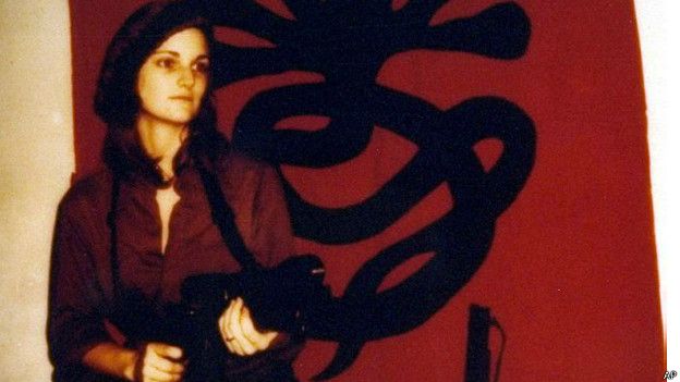 https://ichef.bbci.co.uk/news/624/amz/worldservice/live/assets/images/2015/09/15/150915032742_patty_hearst_624x351_ap.jpg