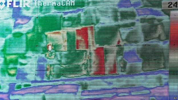 151222174950_pyramids_thermal_image_624x