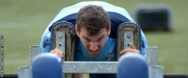 Sam Warburton has retired after joining pre-2018-19 season training with Cardiff Blues