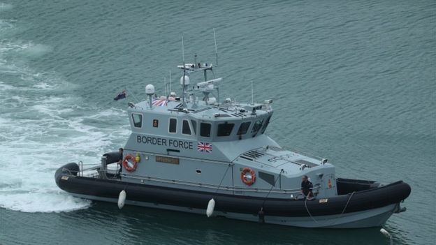 Record Migrant Numbers Cross English Channel In Small Boats - BBC News