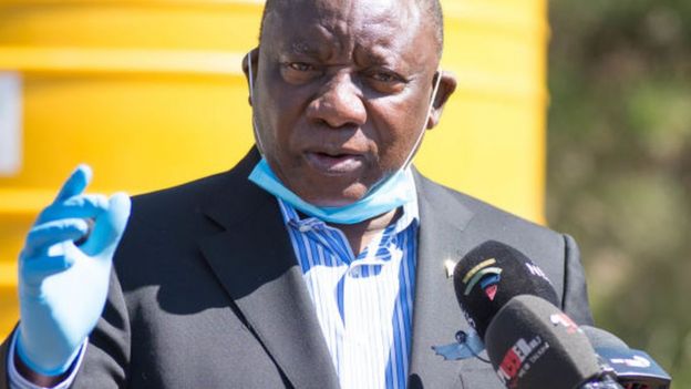 President Ramphosa visits the Human Settlements, Water and Sanitation COVID-19 Command Centre at Rand Water on April 07, 2020 in Johannesburg, South Africa. Its alleged that President Cyril Ramaphosa will be briefed on the operations of the centre in response to the Covid-19 outbreak ? the Co