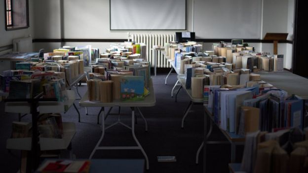 Coronavirus: How libraries provided a lifeline in lockdown - BBC News