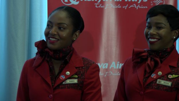 Wahudumu wa Kenya Airways wakati wa uzinduzi huo