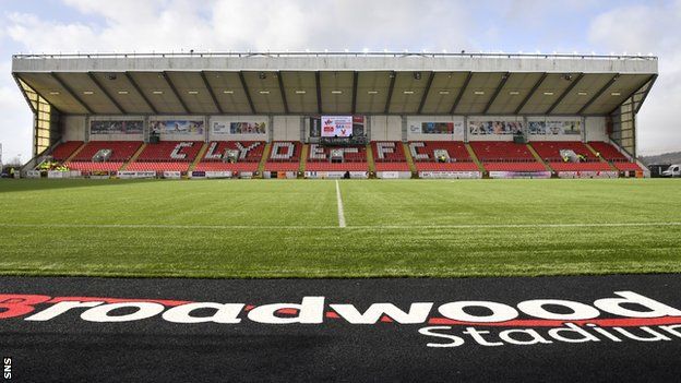 A Clyde players' positive Covid-19 test led to the home game against East Fife being postponed
