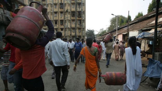 கியாஸ் மானிய திட்டத்தில் மாற்றம்?