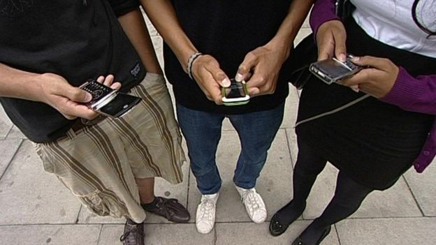 شبكات التواصل الاجتماعي "بيئة خصبة للاستقواء والمضايقات"