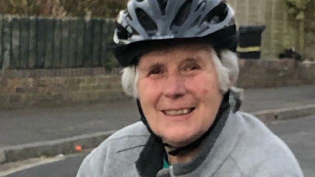 Wendy Fryer likes goes cycling and plays table tennis