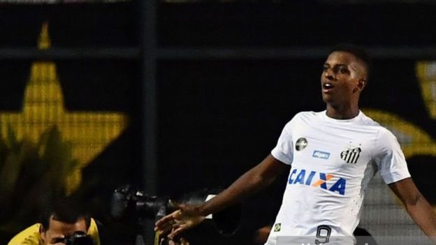 Santos Rodrygo Goes, 17