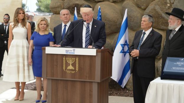 Donald Trump, acompañado por el primer ministro israelí Benjamin Netanyahu, en Jerusalén el pasado mes de mayo.