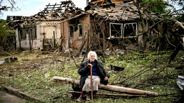 War in Ukraine: Can we say how many people have died? - BBC News