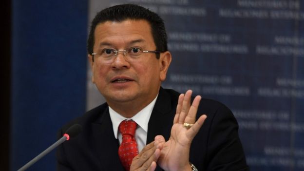 El Ministro de Relaciones Exteriores de El Salvador, Hugo Martínez,