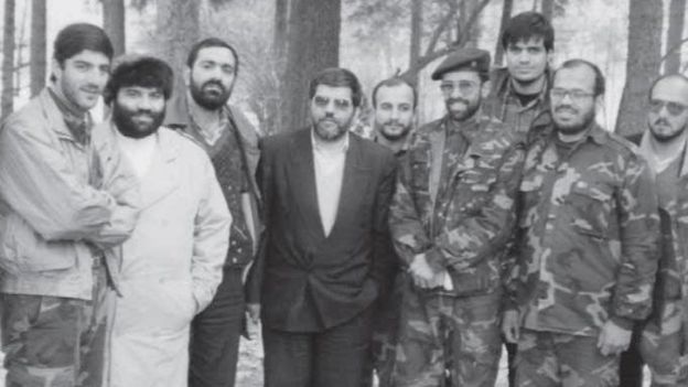 نیروهای ایرانی در بوسنی: ابوالحسن نواب نفر دوم از چپ و محمدحسین نواب از کشته‌های ایرانی در جنگ بوسنی نفر سوم از سمت راست