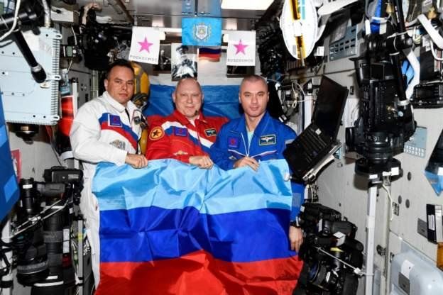 Cosmonauts Denis Matveyev, Oleg Artemyev and Sergey Korsakov