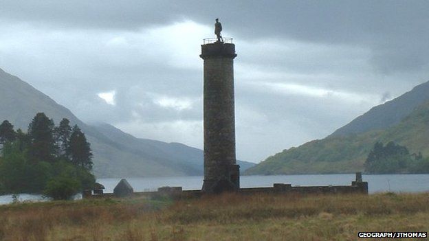 Carragh-cuimhne Ghleann Fhionnainn