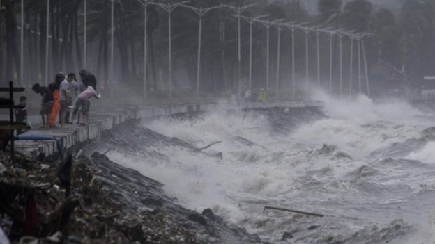 Strong waves caused by super Typhoon Mangkhut are seen in Manila