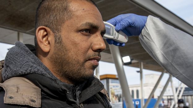 இத்தாலியில் சிக்கித் தவிக்கும் தமிழர்