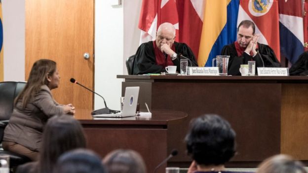 Petita Albarracín en la audiencia de la Corte Interamericana de Derechos Humanos.