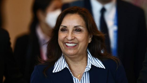 Dina Boluarte Perus First Female President Bbc News 