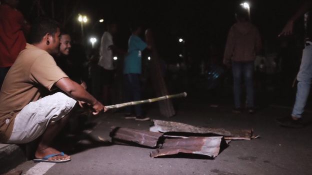 Tradisi Rabu Trewa atau aksi bunyi-bunyian, menjadi tanda warga Larantuka memasuki masa berkabung.