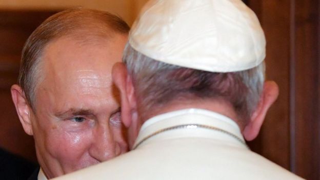 Путин и папа