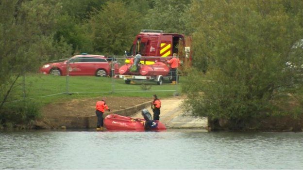 Search at Leybourne Lakes