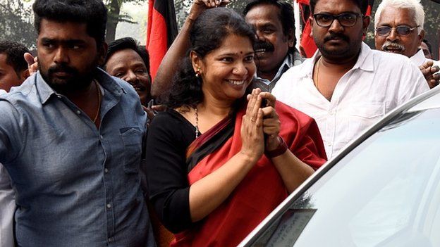 கனிமொழி