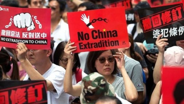 Ratusan pengunjuk rasa turun ke jalan menentang perubahan undang-undang ekstradisi di Hong Kong, China pada 9 Juni 2019