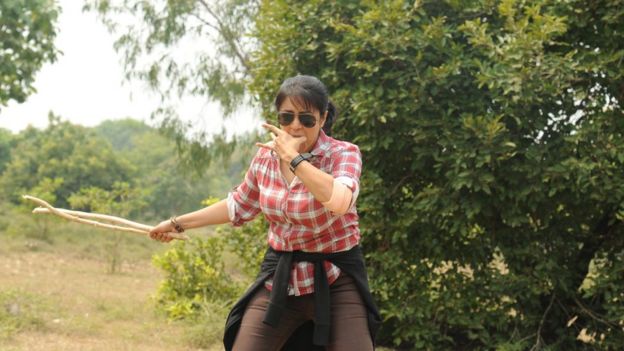 மகளிர் மட்டும்