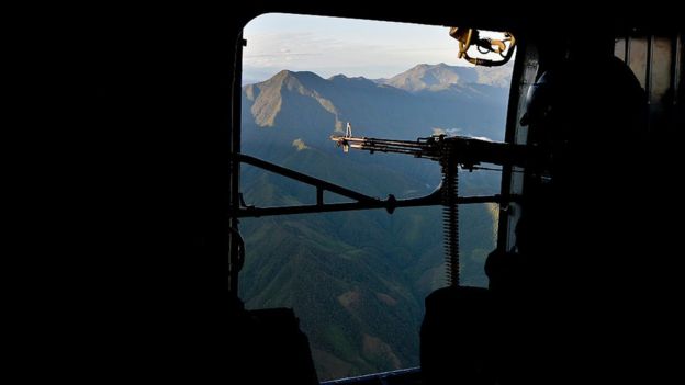 Avión para detectar minas en Colombia.