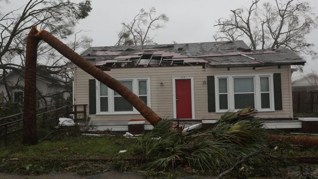 Casa destruida por cuenta del huracán Michael.