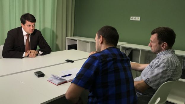 разумков і журанлісти
