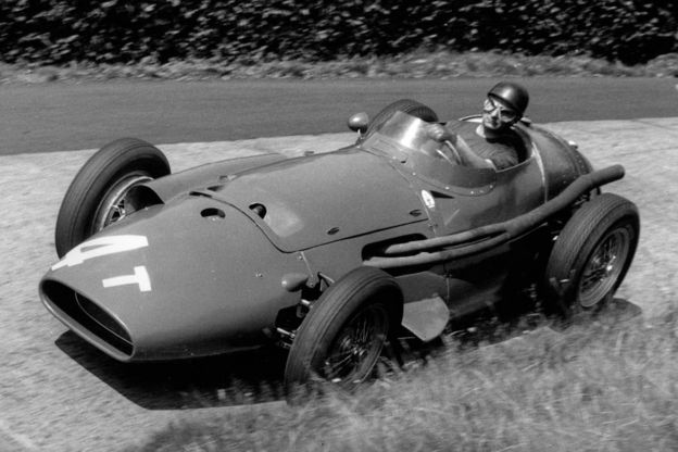 Juan Manuel Fangio en el Gran Premio de Alemania en 1957.