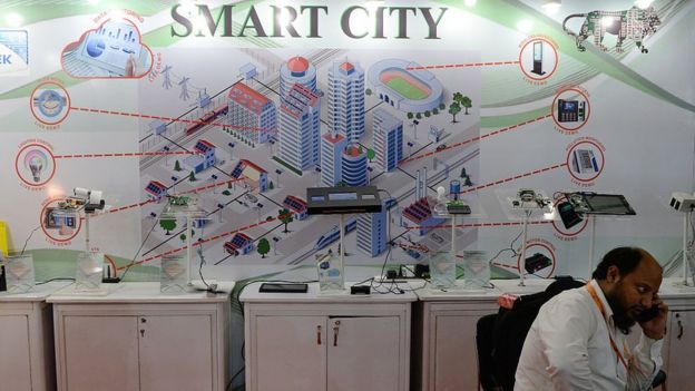 India Election 2019: Have 100 'smart Cities' Been Built? - BBC News