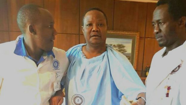 Tundu Lissu asimama kwa mara ya kwanza akiwa hospitalini Nairobi