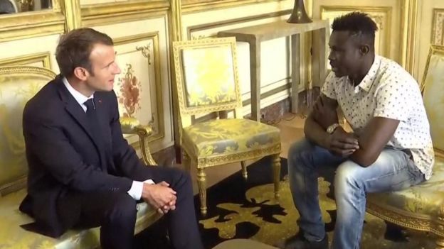Mamoudou Gassama meets Emmanuel Macron