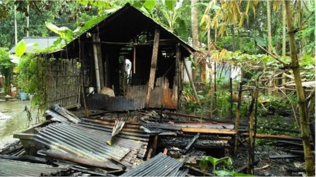 গত বছর একই কায়দায় হামলা করা হয় ব্রাহ্মণবাড়িয়ার নাসিরনগরের হিন্দু পল্লীতে