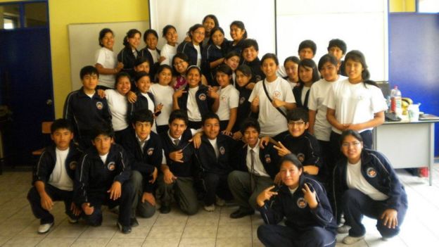 Marcia Rivas con sus alumnos. Foto: Marcia Rivas