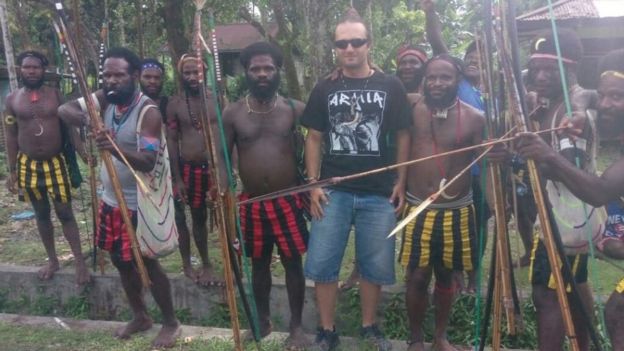 Jakub Fabian Skrzypzki saat berkunjung di Papua.