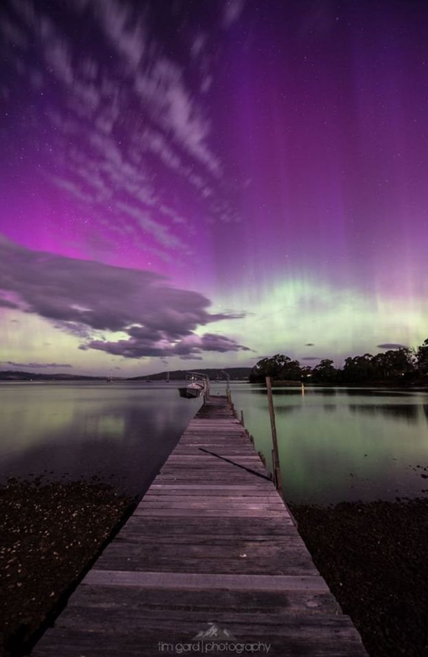 Aurora Australis Solar flares light up Australian skies BBC News