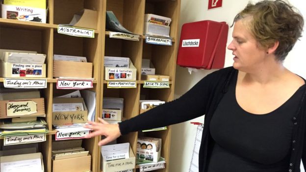 Jette Ahrens, maestra