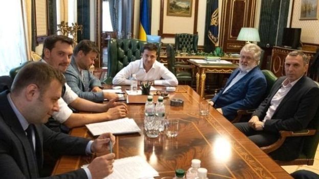 10 вересня Офіс президента опублікував фото зустрічі Володимира Зеленського з Ігорем Коломойським.