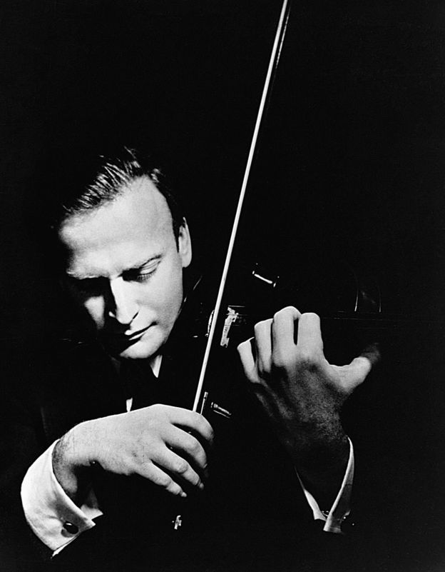 Retrato de Yehudi Menuhin