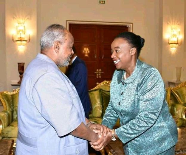 Monica Juma waxay la kulantay madaxweyne Ismaaciil Cumar Geele